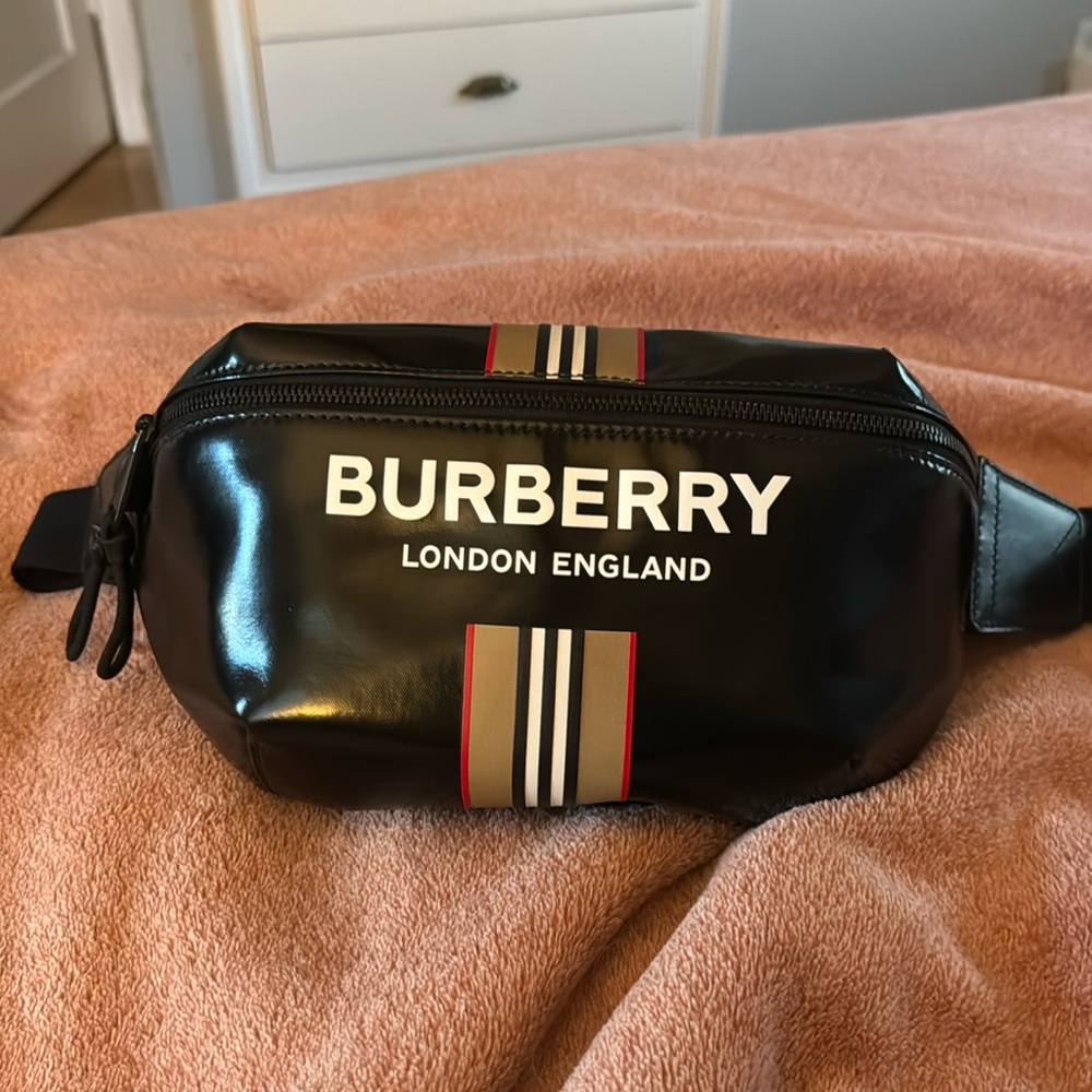 🔥Authentic Burberry Bumbag🔥